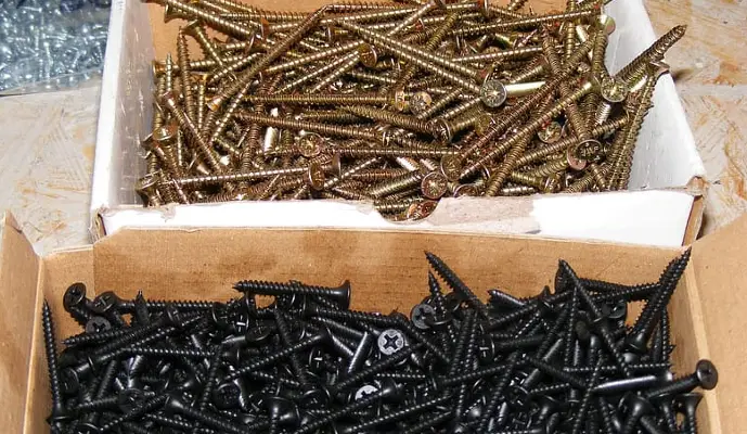 Wood screw head and drive types